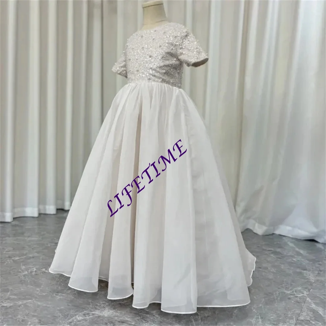 Luksusowa, prosta sukienka na Pierwszą Komunię Świętą z cekinami, błyszcząca, księżniczka, krótki rękaw, kokarda, plisy, sukienka dla dziewczynki sypiącej kwiatki, szyta na miarę, 2025