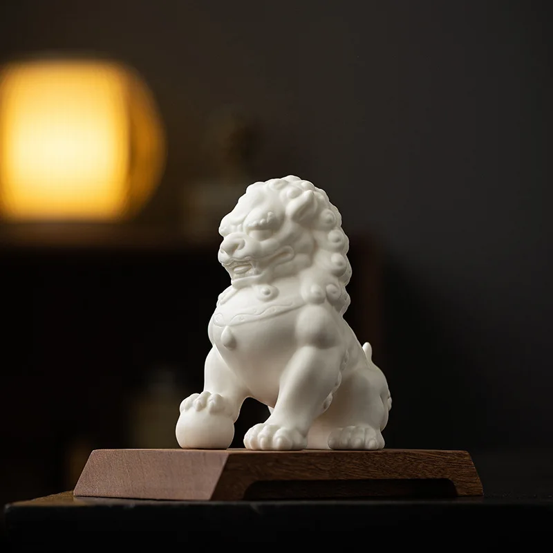 

Creative ceramic lion ornaments for decoration, living room, entrance, foyer, indoor desktop decorations