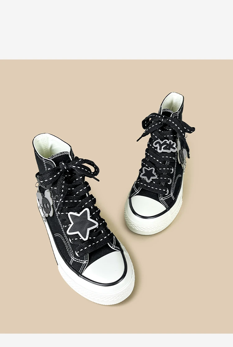Amy und Michael Original Designer Schuhe Damen Gothic Schwarze High-Top Canvas Schuhe Mode Punk Riemen Charms Casual Sneakers – Detail 12