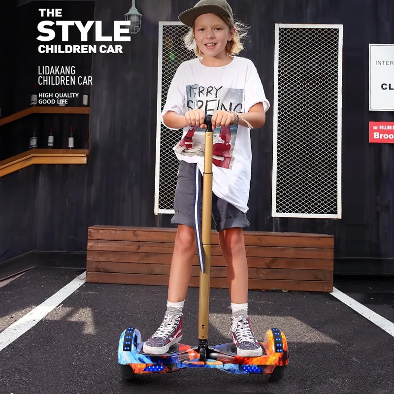 لوح تزلج كهربائي ذاتي التوازن مع أضواء LED 6.5 بوصة 36 فولت 4400 متر 10 بوصة إطارات بطارية ليثيوم للأطفال تحوم المجلس