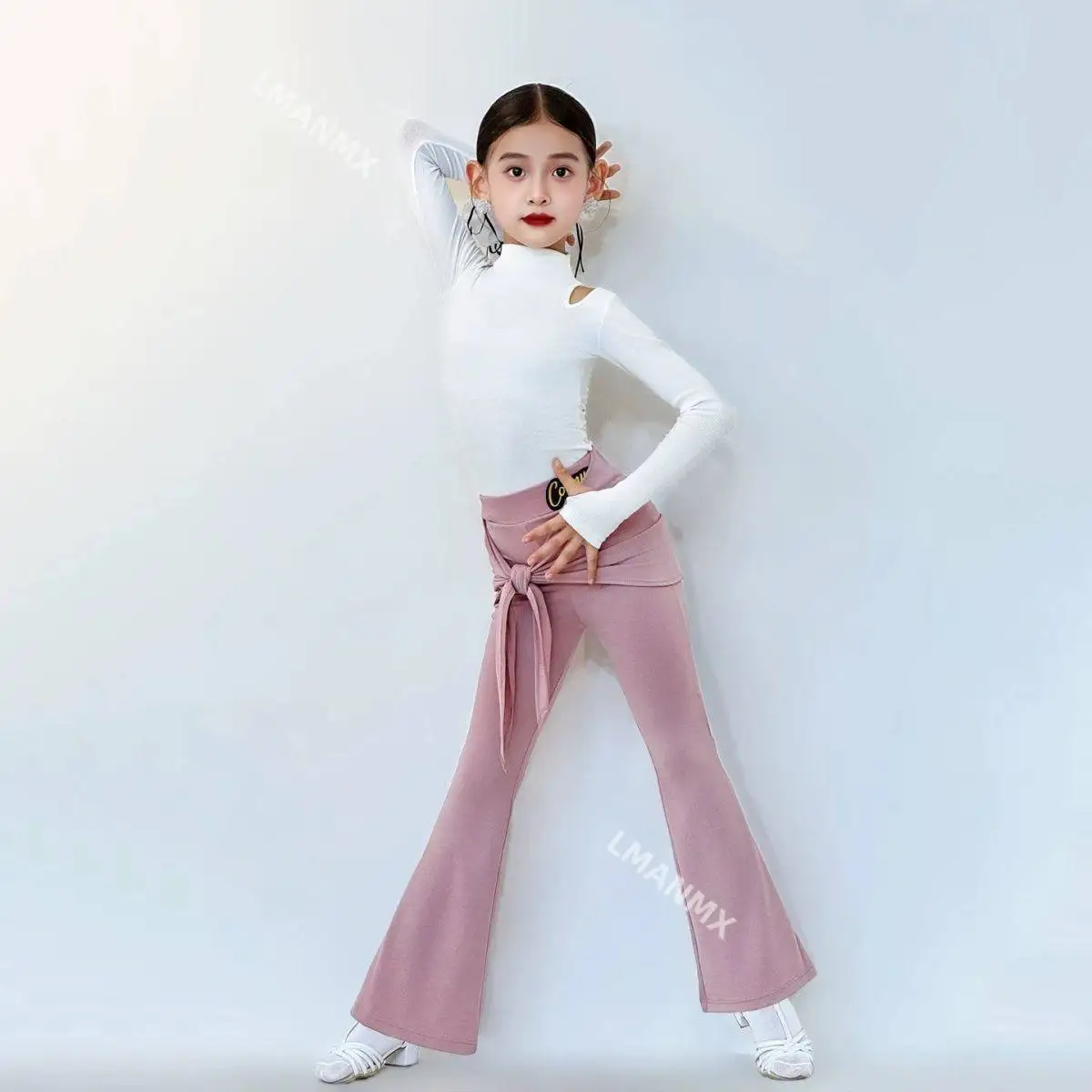 Latin dance training clothes, children's dance practice clothes, long pants with micro horns, black long sleeved top set