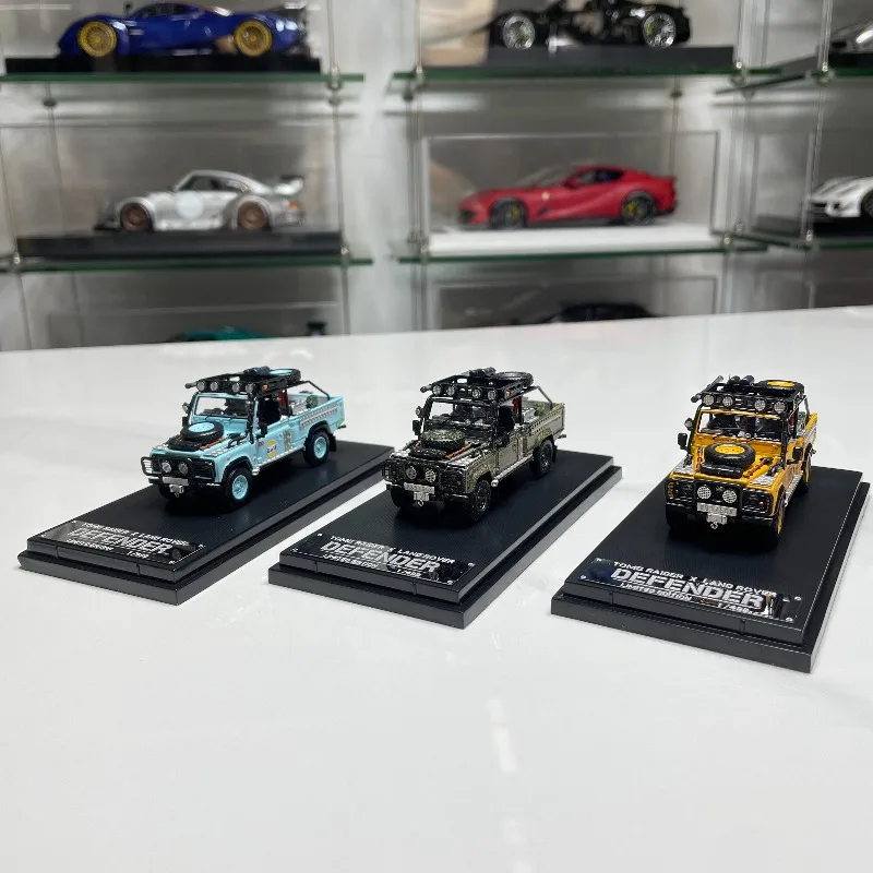 En stock: Modelo de camioneta todoterreno a escala 1:64 con el mismo diseño que Tomb Raider, set de coche de imitación de aleación de alta gama.
