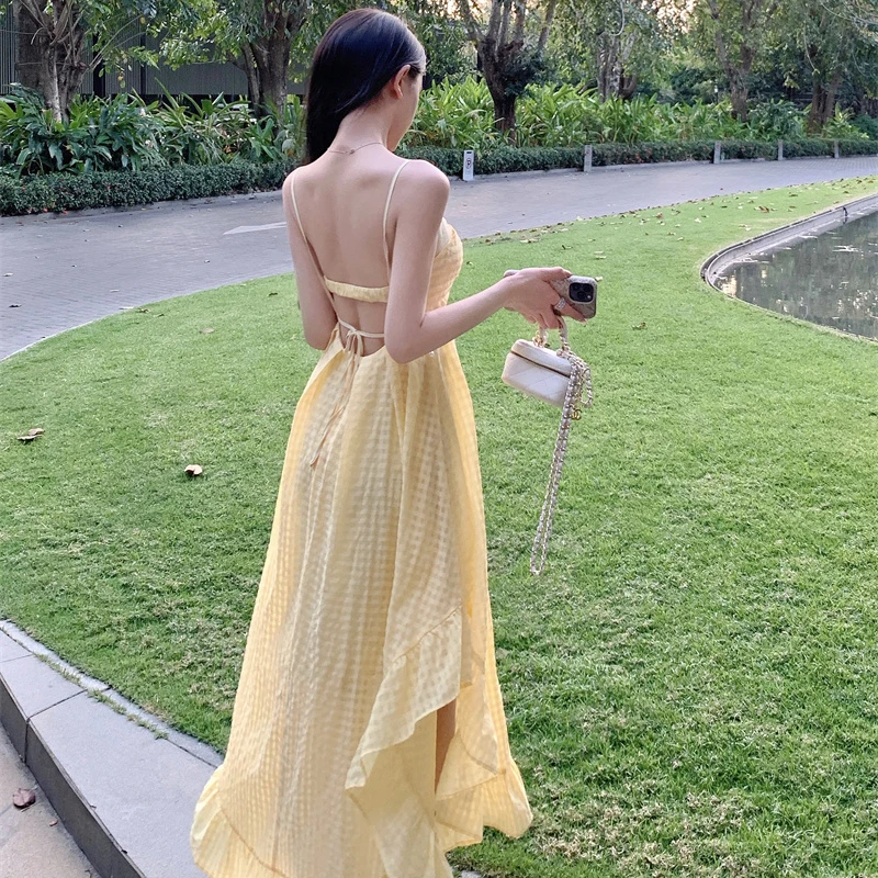 Gidyq สีเหลืองลายสก๊อตวันหยุดชุดผู้หญิงเซ็กซี่ชายหาด Backless Camis ฤดูร้อน Chic ไม่สม่ําเสมอสปาเก็ตตี้ Vestidos ใหม่
