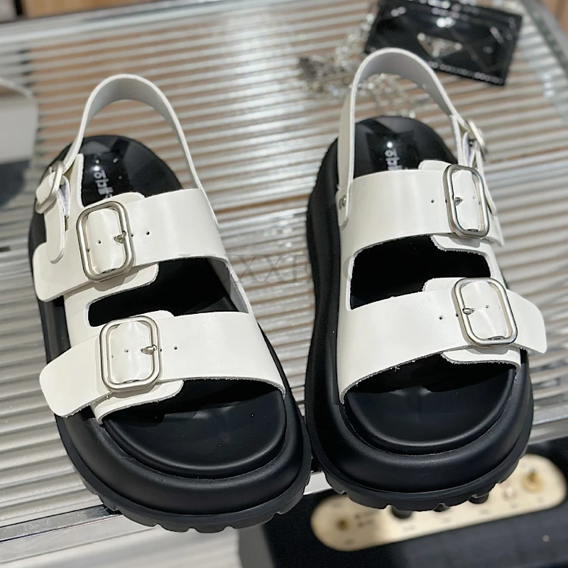 

Summer Women Sandal Fashion Metal Decoration Ladies Elegant Gladiator Shoes Outdoor Dress Platform Flats Sandalias