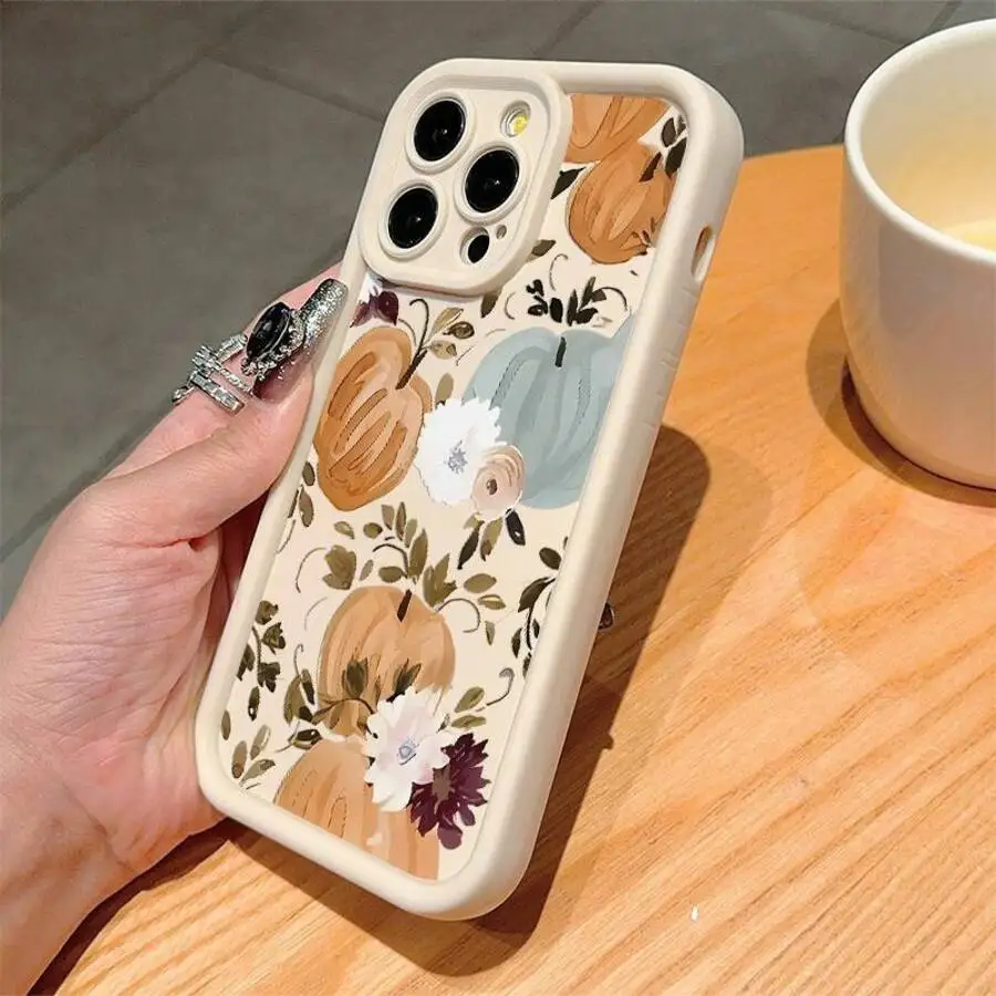 Рисунок 3 - Чехол для телефона с цветочным