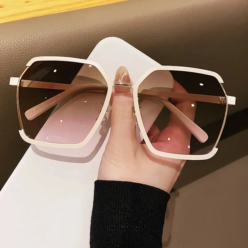 Una spedizione oversize mezza montatura sfumatura di colore occhiali da sole quadrati donne uv400 TR occhiali da sole da esterno durevoli Gafas DE SOL