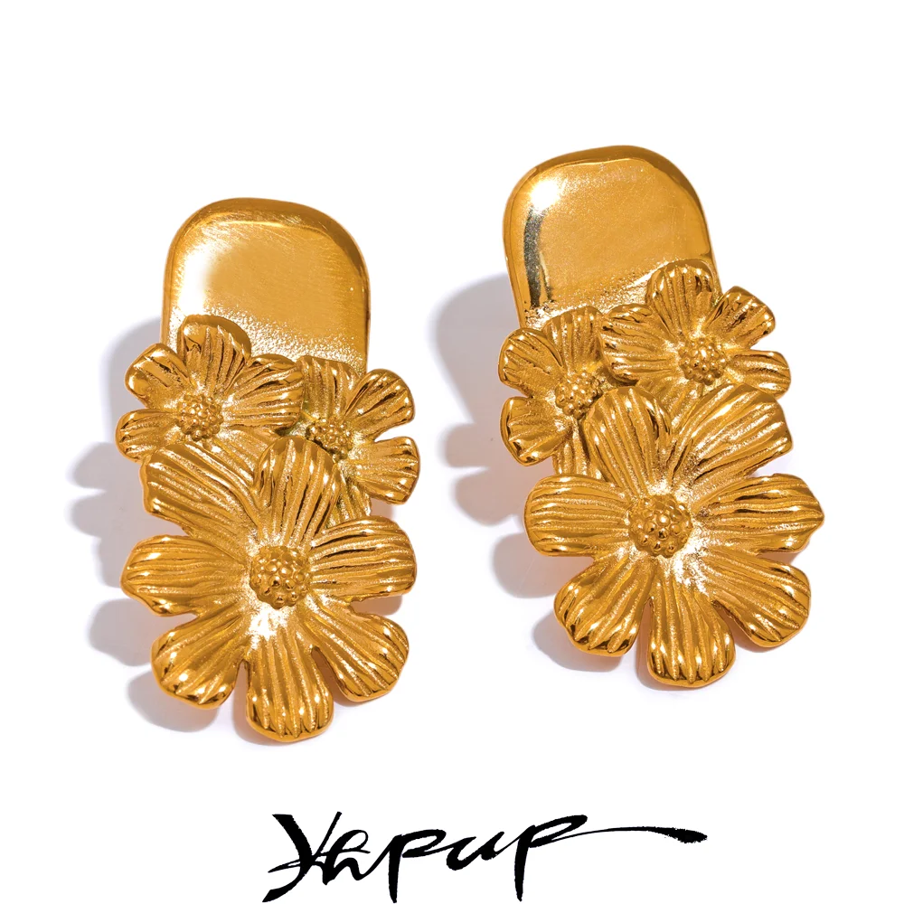 Yhpup 빅 프로모션 스테인레스 스틸 꽃 스터드 귀걸이, 패션 18K 골드 도금, 세련된 금속, 멋진 귀 매력 쥬얼리 도매