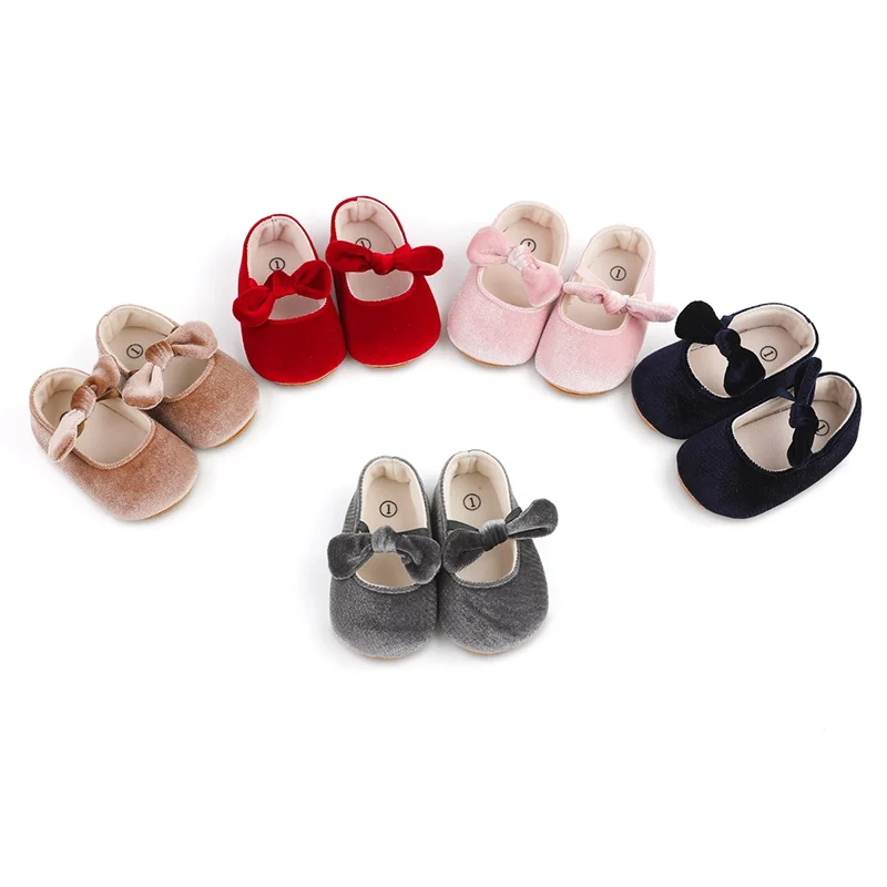 Toddler Girls Walking Shoes Non-Slip Soft Bottom Princess Shoes Baby Girls Retro Bow Flat First Walkers Newborn Cute Footwear