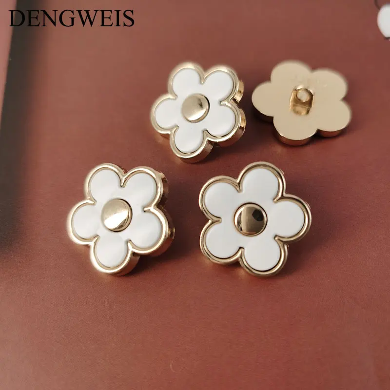 Black White Metal Flower Buttons For Clothing Sewing Accessories High Quality Fashion DIY Sewing Button Handmade Craft Supplies