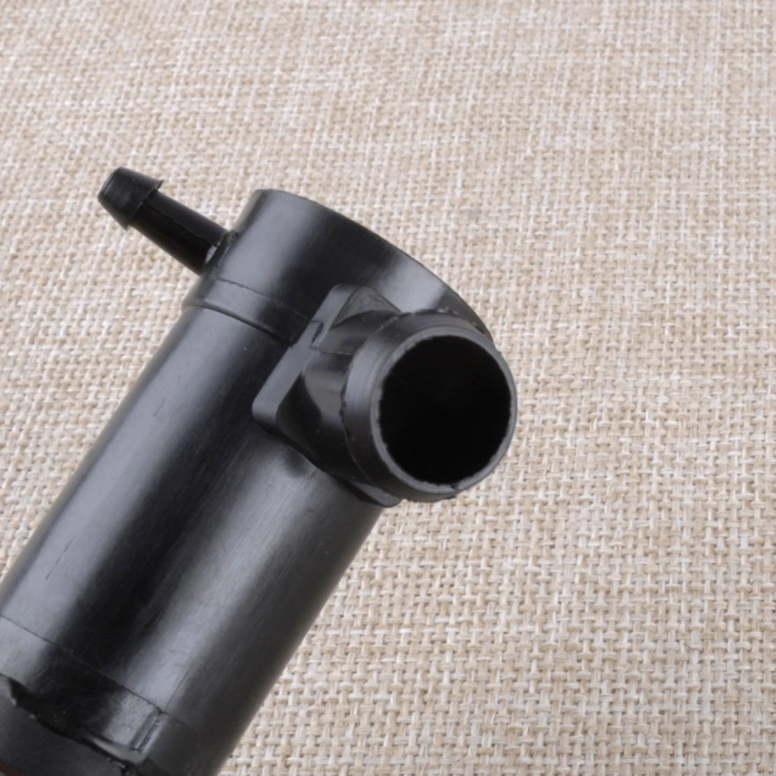 NEW 86611-AG000 Windshield Washer Pump Fit for Subaru Impreza WRX Legacy Forester Outback Tribeca 2008