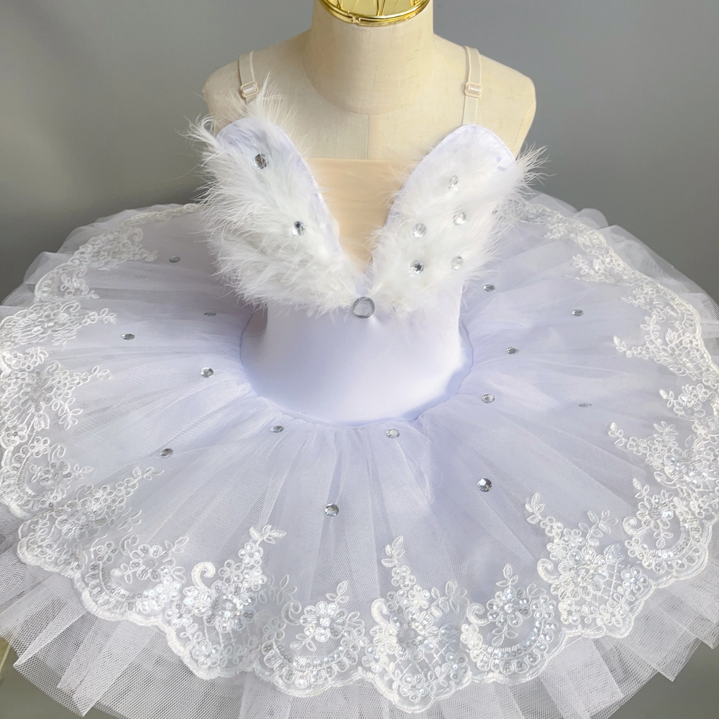 Adult  White Feather Professional Ballet Tutu Dress Classic Ballerina Ballet Dance Costume Pancake Platter Tutu Women