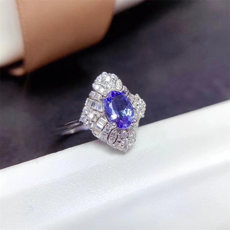 แหวนแต่งงาน Tanzanite สีเงิน925สำหรับสุภาพสตรีอัญมณีแท้พร้อมใบรับรอง