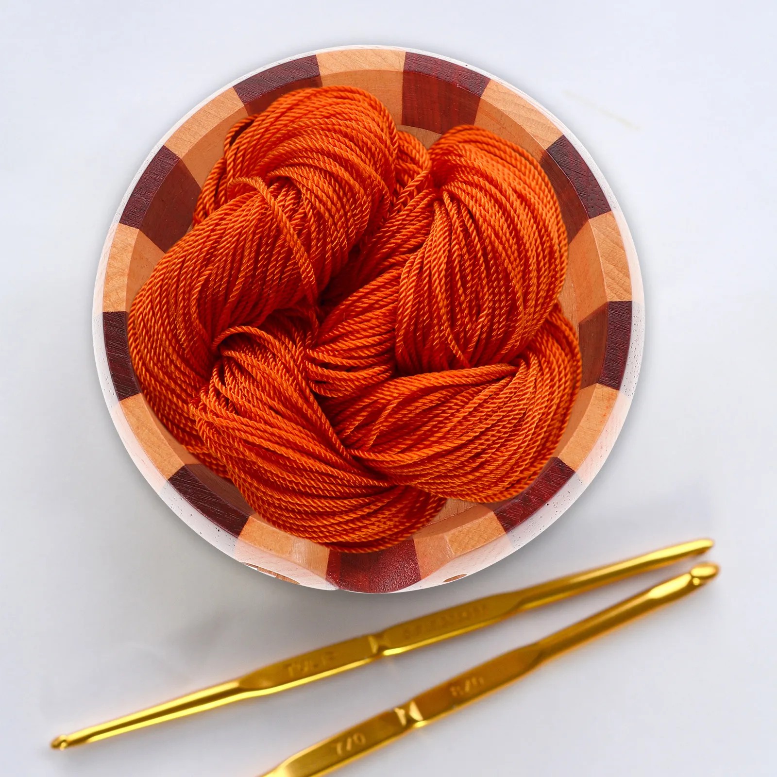 

1Pcs Wooden Yarn Container Round Smooth Knitting Woolen Storage Display Woolen Yarn Bowl Knitting Wool Bowl