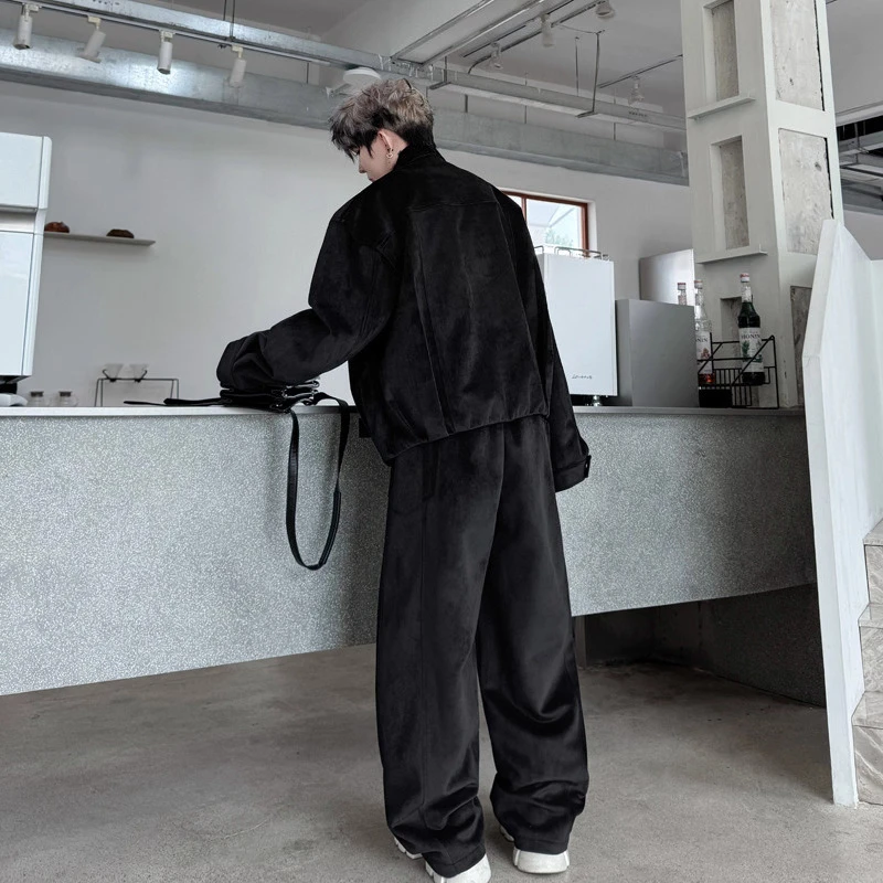 الرجال 2025 شتاء جديد متعدد سستة تصميم الوقوف طوق سترة مجموعات الرجال موضة واسعة الساق السراويل الطويلة سميكة قطعتين مجموعات