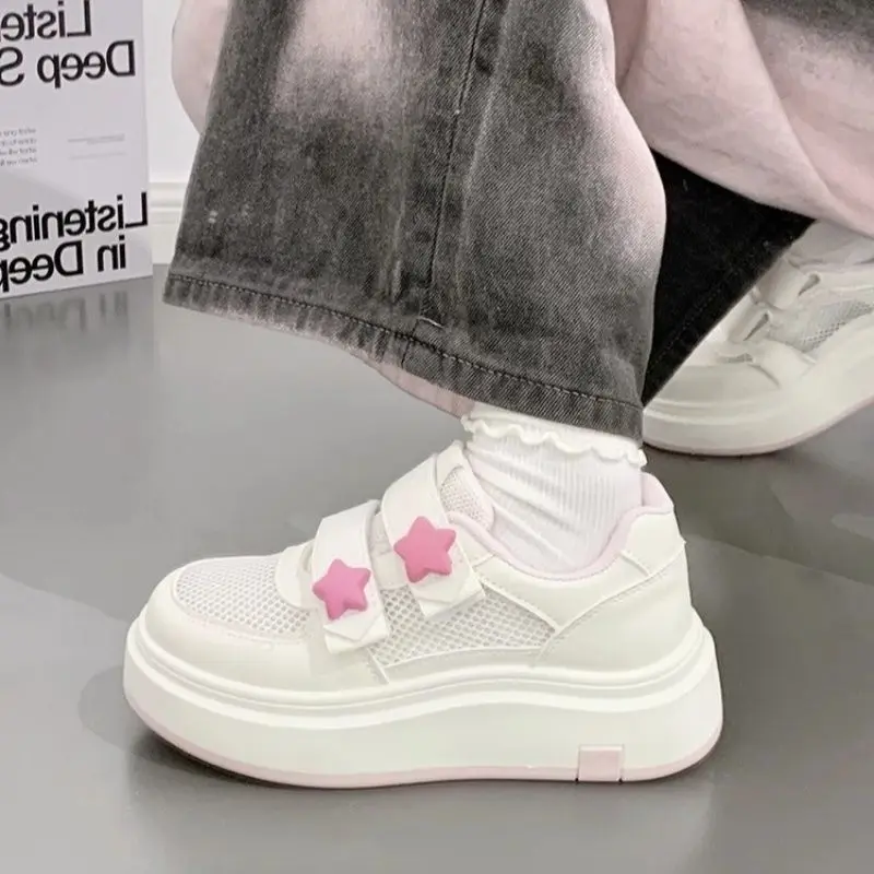Hook Loop White Shoes Women 2026 Summer Mesh Breathable Quick Wear Platform Lightweight Casual Skate Shoe