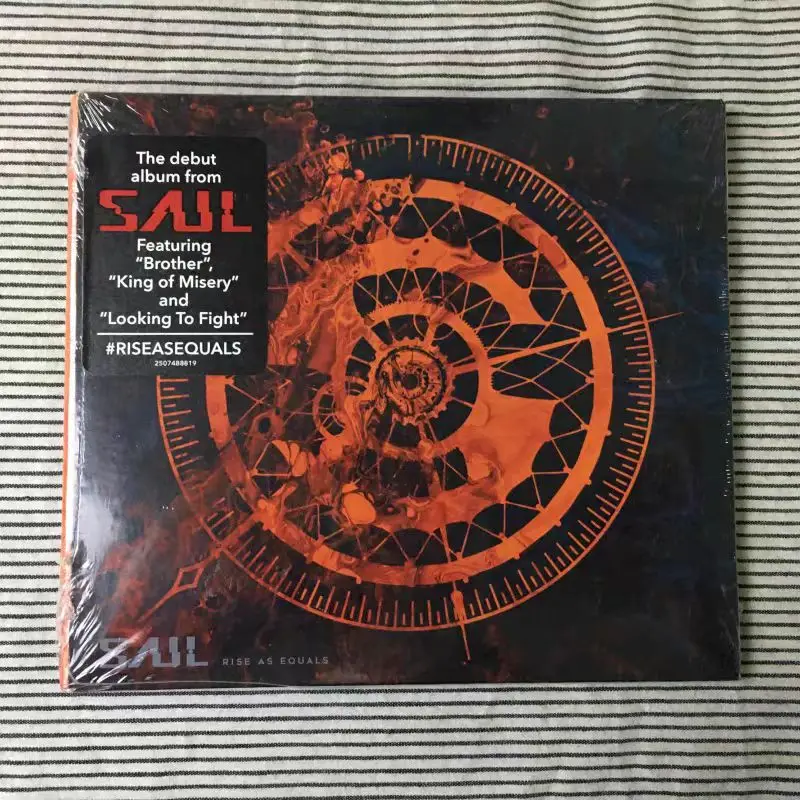 

CD Saul — Rise As Equals (20 альбом дебютного отдела позвоночника, 14-дорожечный твердый рок/альтернативный металл с «Брат» и «Король Морзе»)