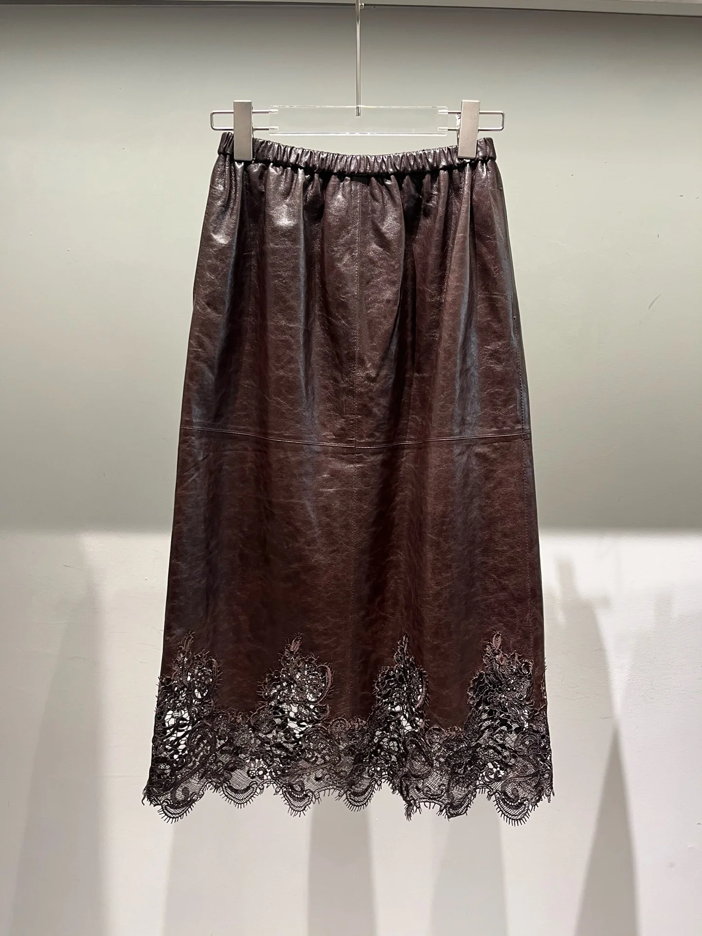 2026 Autumn New Women's Genuine Leather Half Skirt, Oil Wax Sheepskin Splicing Lace Embroidered Long Skirt, High Quality