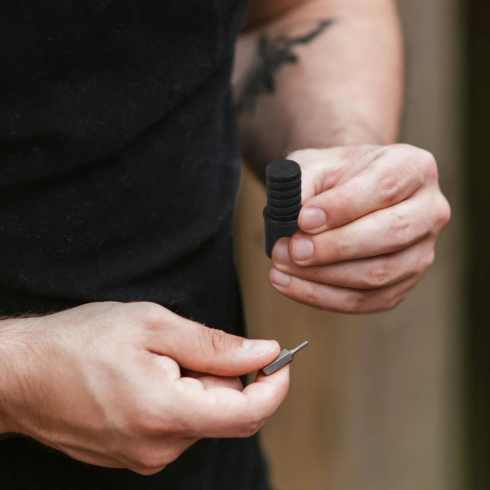 

Набор из 4 сменных наконечников с резьбой для ручки швабры, аксессуар для рукоятки швабры, насадка для метлы, часть для чистящего инструмента, резьбовой наконечник