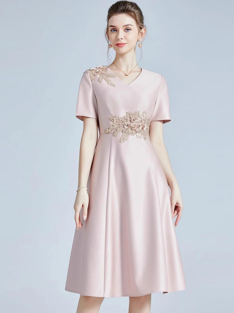 

Elegant Young High-Costly Wedding Dress Wedding Banquet Clothes for Mother-In-Law Fashionable Slim-Fit Embroidered ...