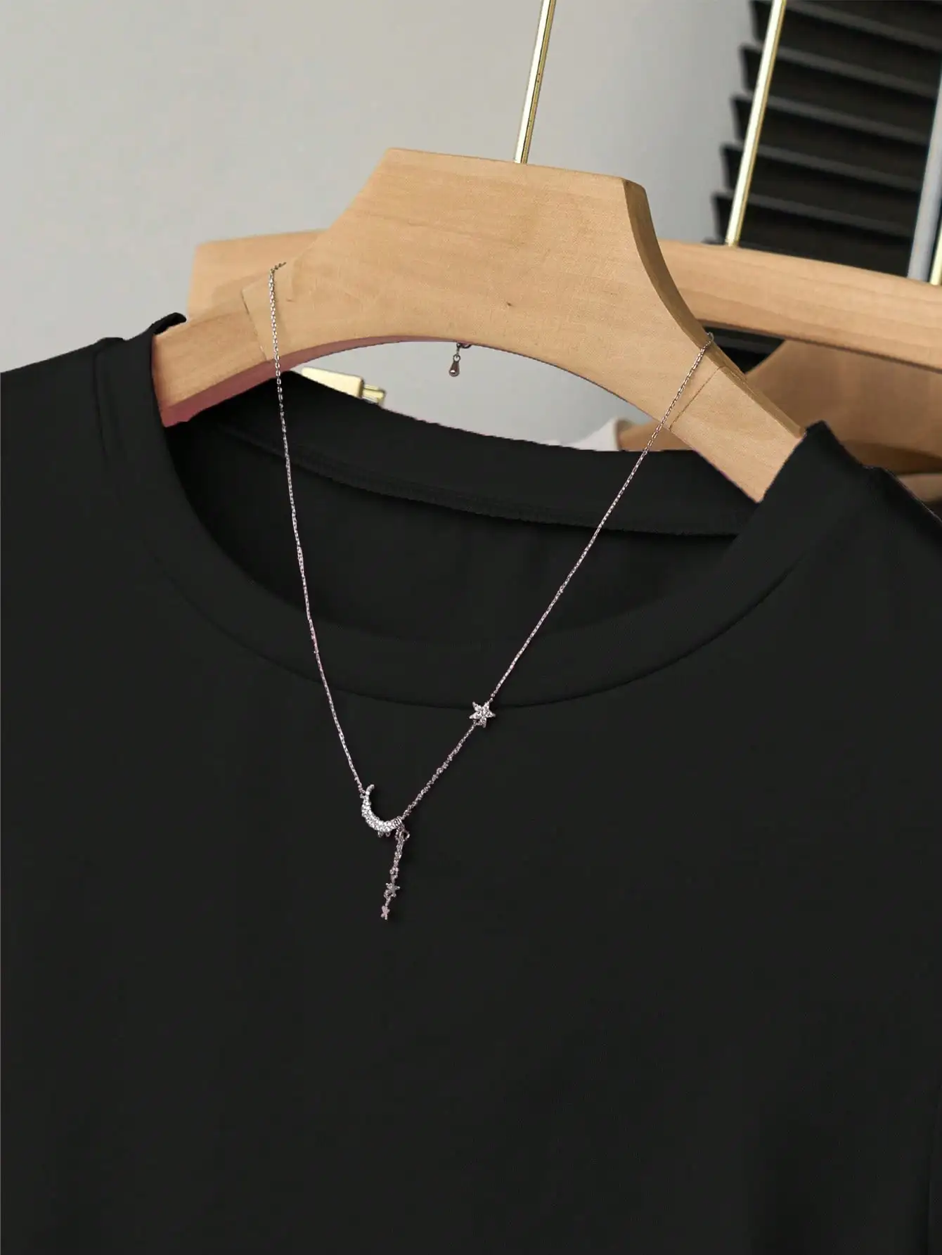 T-shirt casual da donna a maniche corte con vita arricciata, 3 colori per l'estate