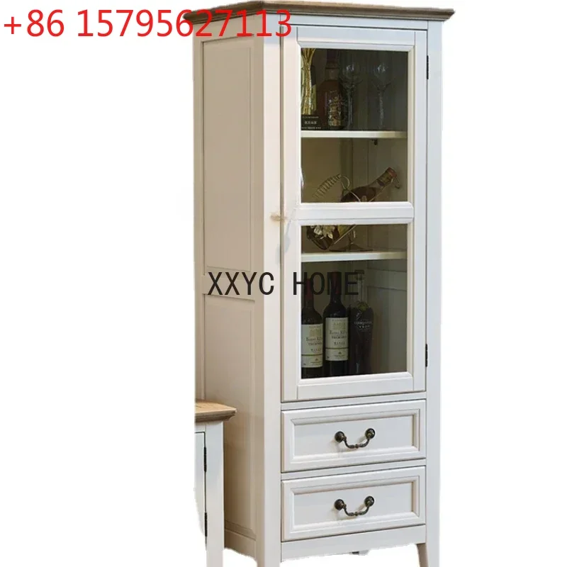 

Высокий винный шкаф в американском кантри-стиле, с одной дверцей из массива белого дерева и стеклом, в средиземноморском стиле