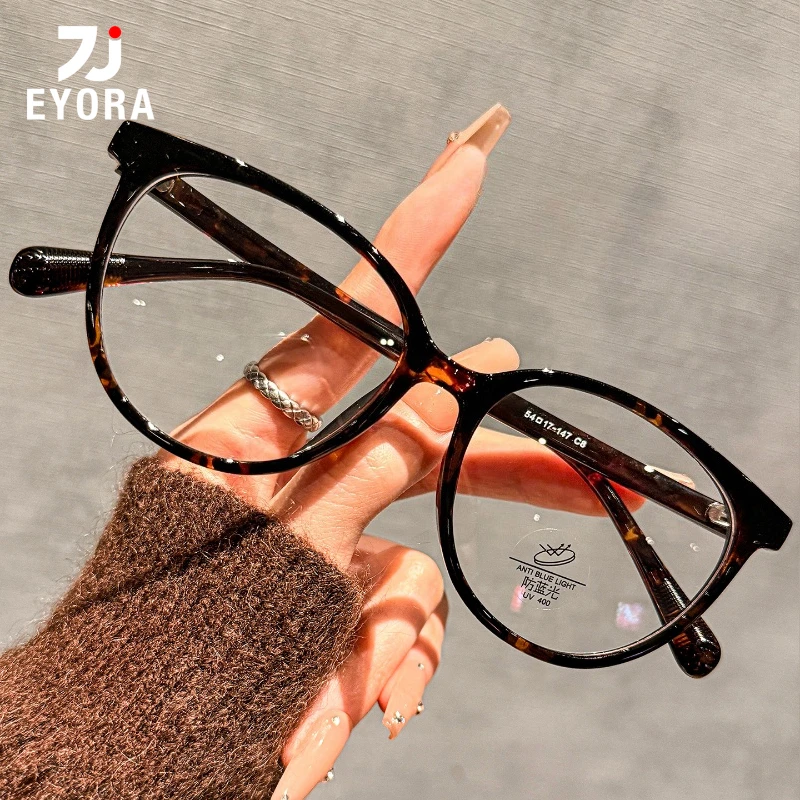 

EYORA Lightweight Oval TR90 Unisex Reading Glasses Anti Blue Light Myopia and Hyperopia Photochromic Prescription Eyewear Lens