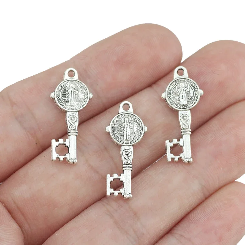 20 Pieces 10*24mm Newest Style Mixed Alloy Antique Silver Color Key Charms Keychains Vintage Pendant For DIY Jewelry Making