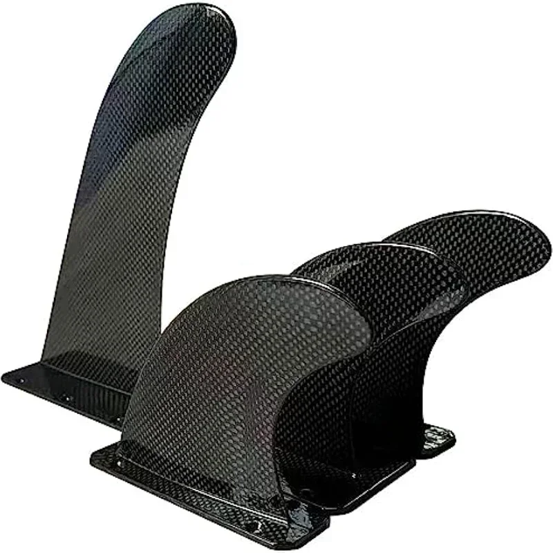 カーボンファイバー素材のサーフボードとサーフフィンのアタッチメント、水、4個のフィン、2023