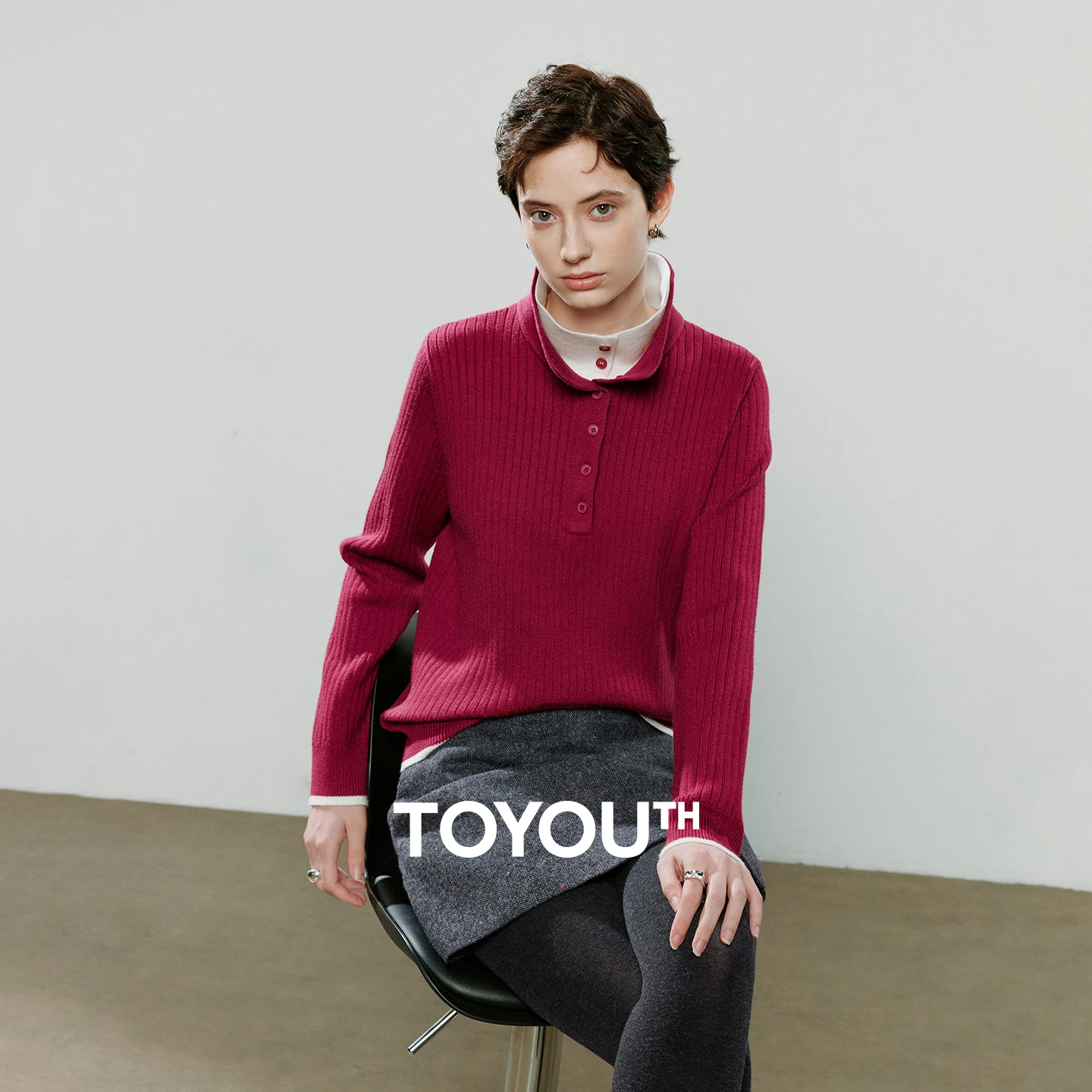 

TOYOUTH женские свитера, осень 2023, новинка асимметричного контрастного цвета, искусственный двухсекционный стильный хлопковый бархатный вязаный топ