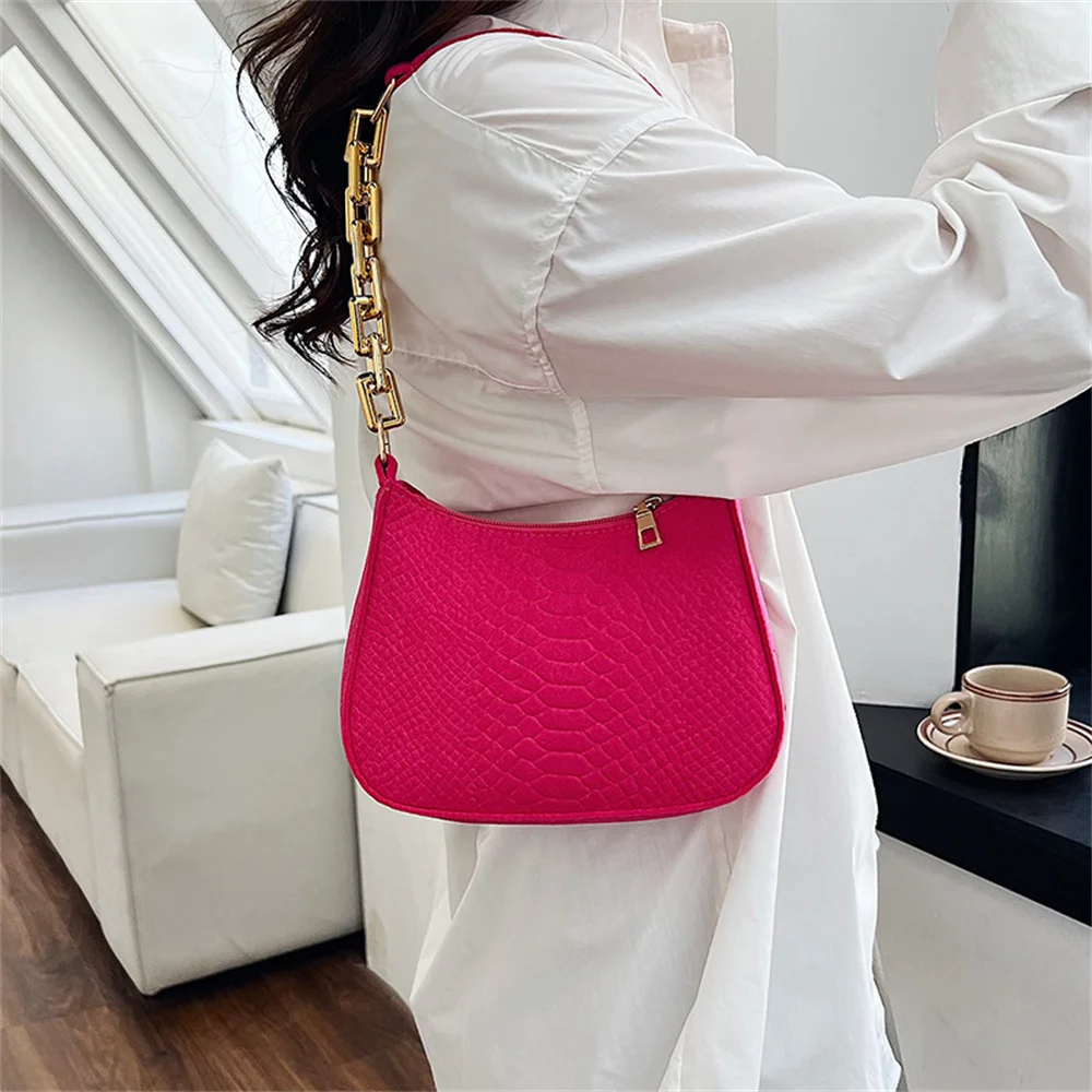 High Brand Fashion Simple Crocodile Underarm Bag New Bag Niche Trend Felt Bag Commuter Shoulder Bag Female Purses