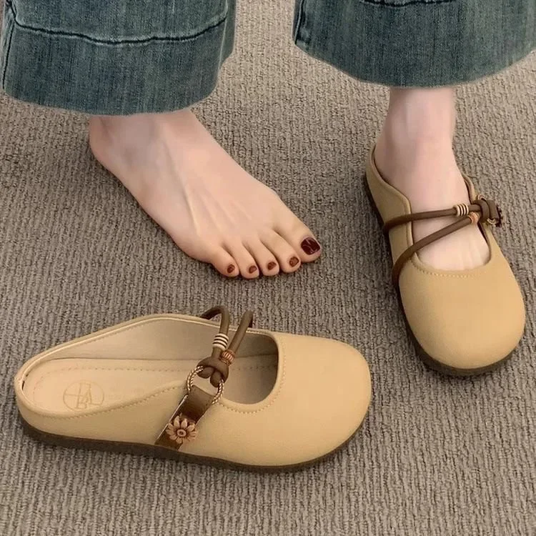 2025Casual Flat Single Shoes Brand Designer Woman Square Toe Japanned Leather Flats Vintage Narrow Band Loafers Luxury Shoes