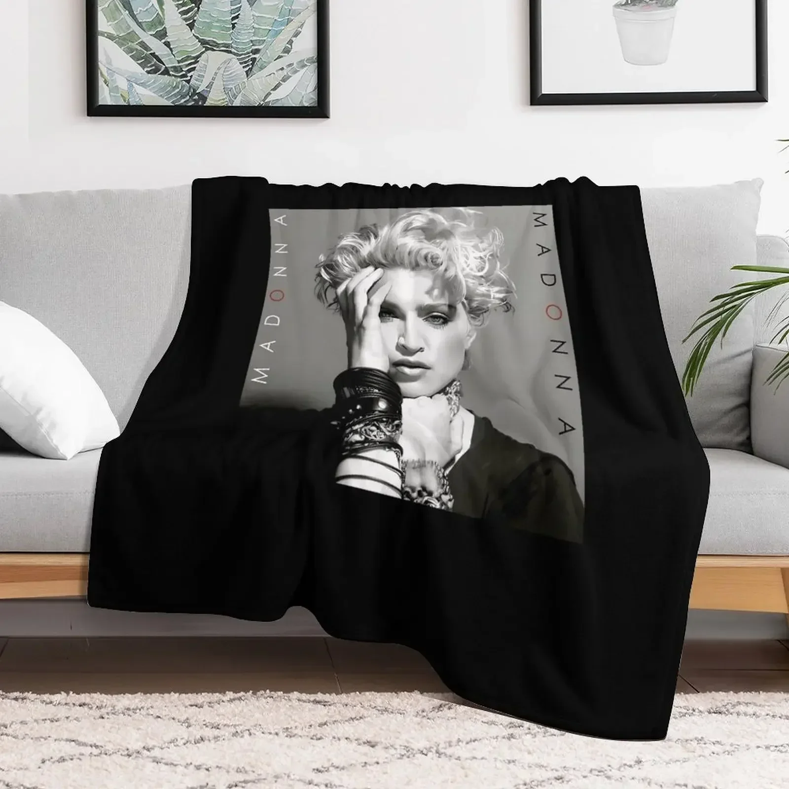 

Vintage Qeen of Pop 80s - Love of My Life Madnná Throw Blanket heavy to sleep Quilt Flannels Personalized Gift Blankets