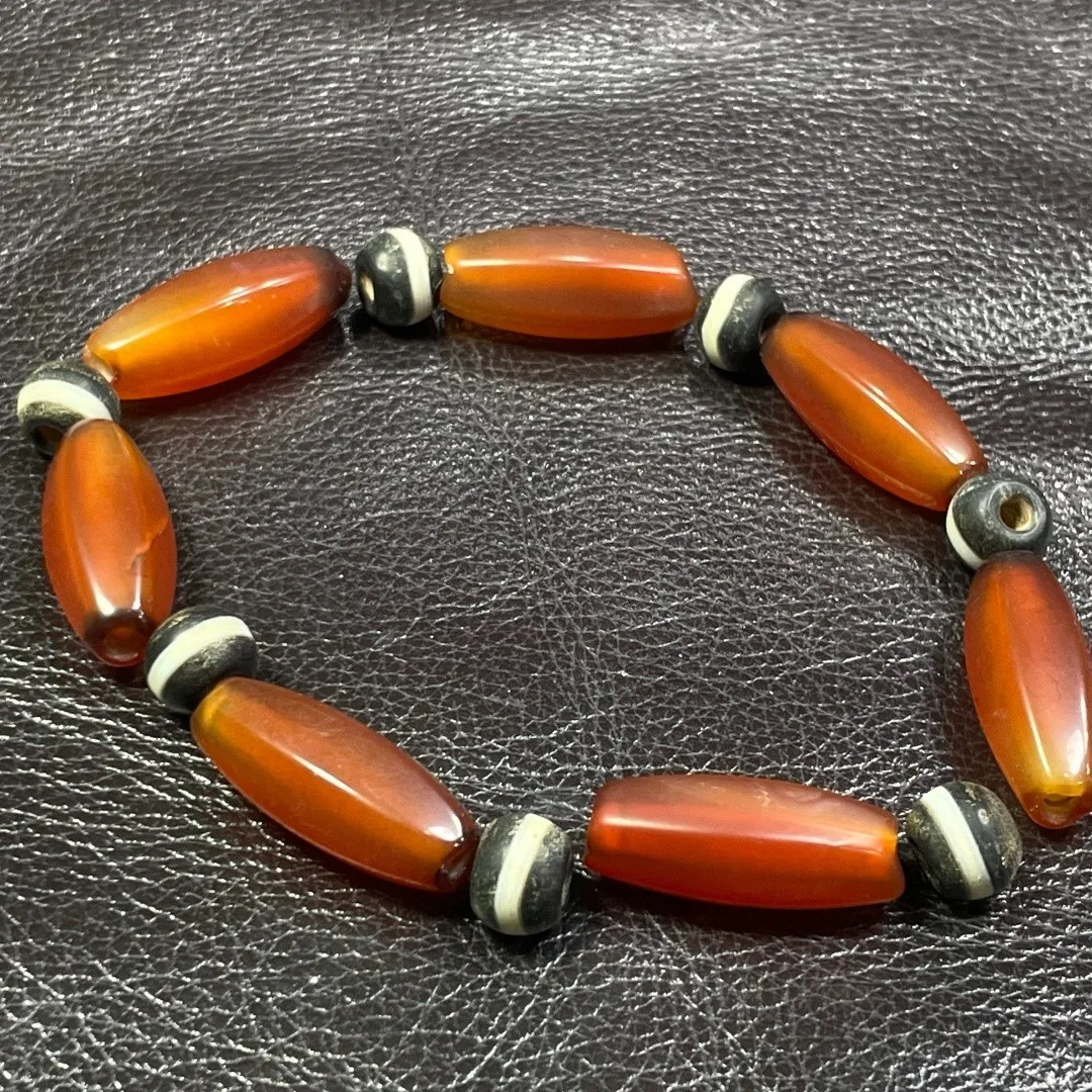 Tibetan Nepalese Himalayan Bead Ancient agate Old Dzi Talisman eye Bead Amulet