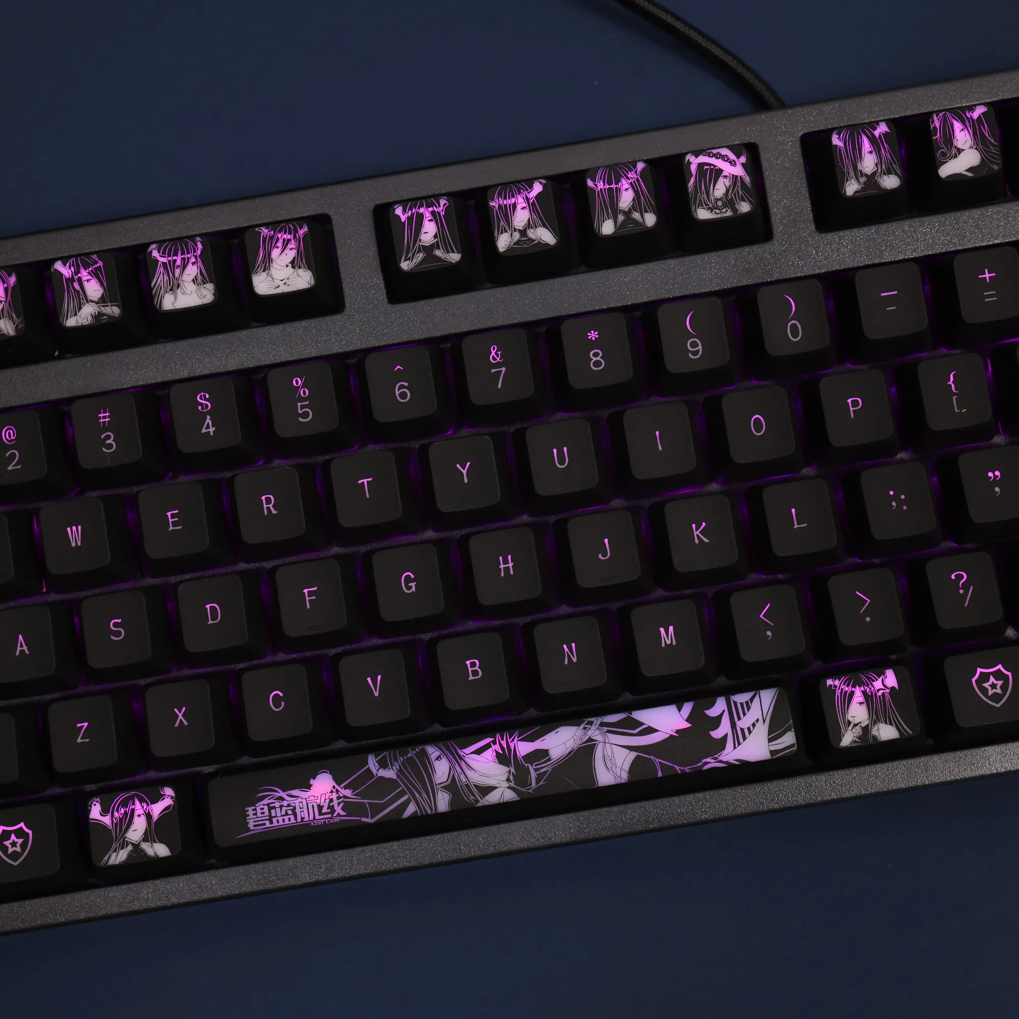 108 Tasten/Set KMS Friedrich der Azur, niedliche PBT-Tastenkappen, Cherry-Profil, für mechanische Tastaturen mit MX-Schaltern, zum Anpassen für Gaming-Zwecke. – Detail 6