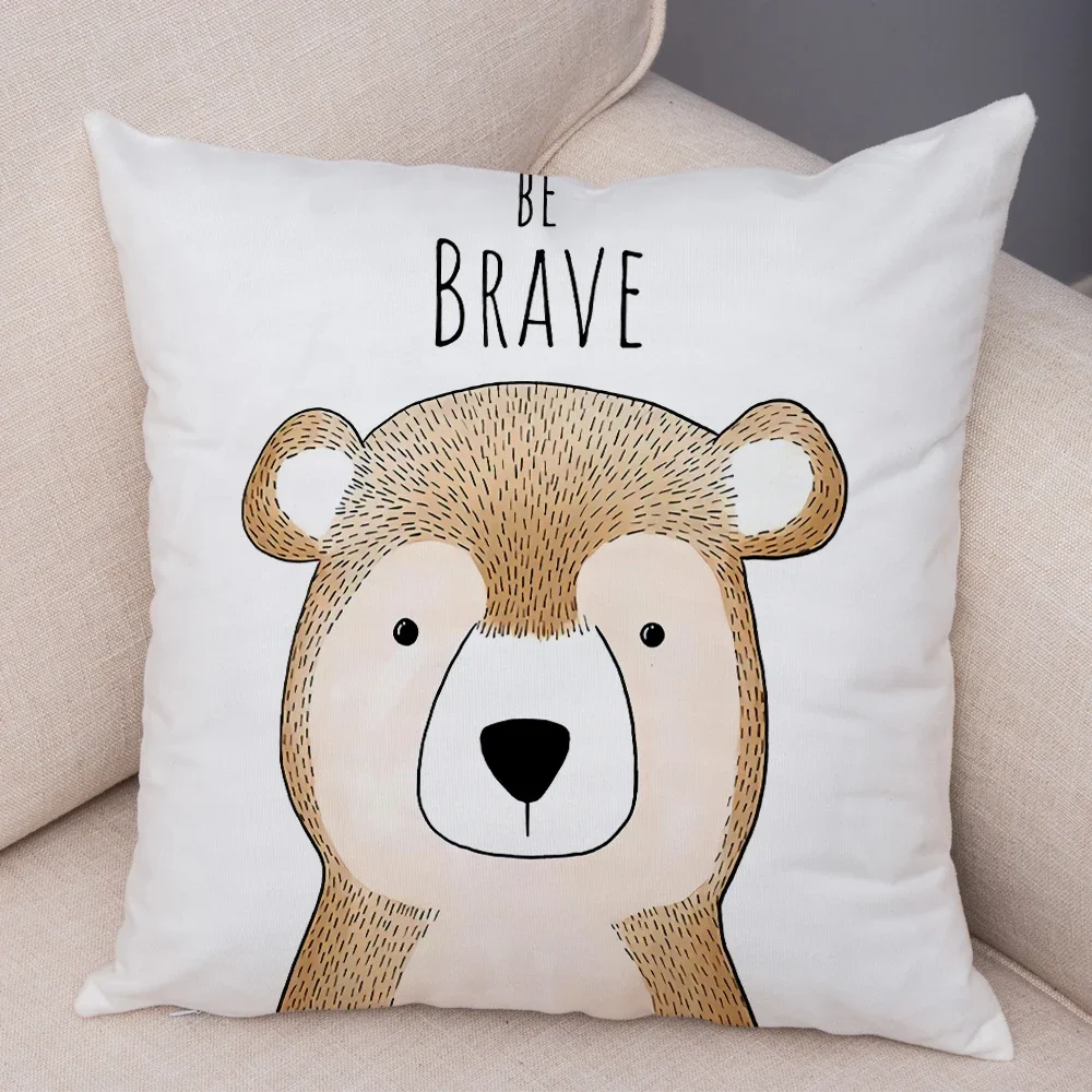 Nordic Be Brave Zebra ippopotamo giraffa federa Decor Cute Animal fodera per cuscino per divano Lion Fox morbida peluche federa 45x45cm