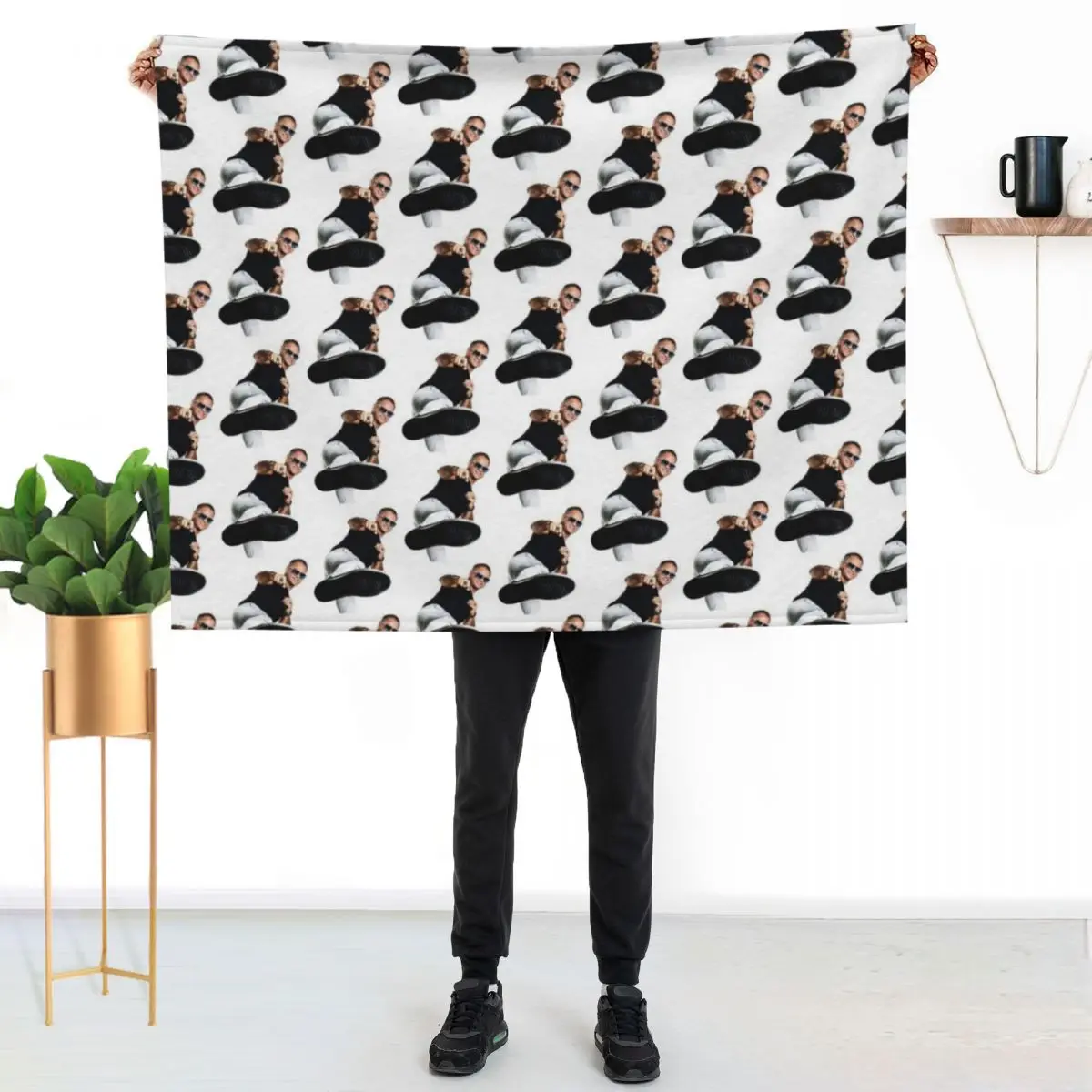 JON STEVENS POWER Throw Blanket Moving Hairy Flannel Luxury Throw Soft Big Travel Blankets