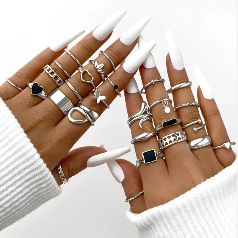 Boho Gold Color Rings Set For Women Fashion Cubic Zircon Heart Star Moon Flower Finger Rings Female Simple Trendy Jewelry Gifts