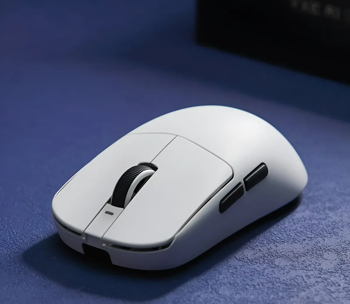 raton-para-juegos-atk-vxe-r1-pro-max-dragonfly-r1-bluetooth-paw3395-24g-inalambrico-recargable-ligero-y-ergonomico