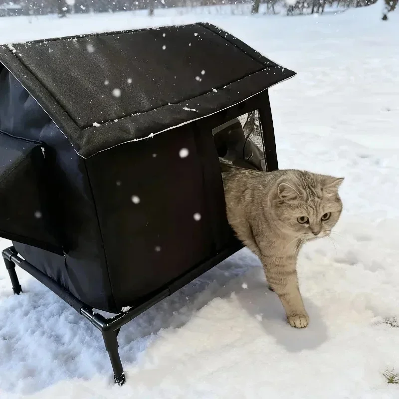 Winter Isoliertes Erhöhtes Hundehaus Wasserdichter Outdoor-Hundeschutz Wärmespeichernd für Kleine und Mittelgroße Hunde im Schneebedeckten Garten – Detail 8