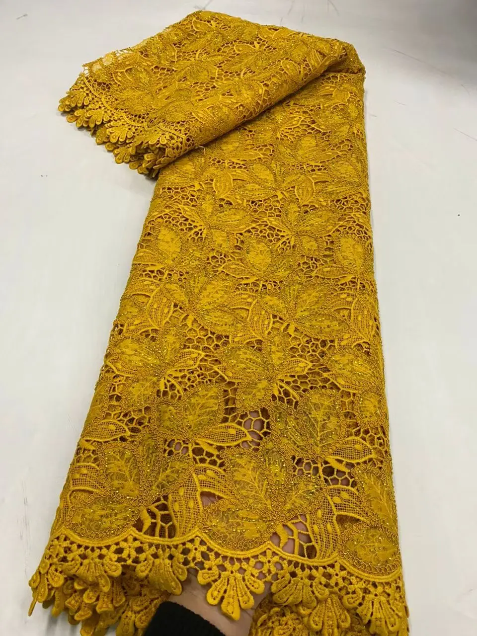 

High-Quality Africa Nigerian Sequins Cotton Embroidery Lace Fabric Tulle for Wedding Party Dresses Chiffon JL556 2026 5 Yards