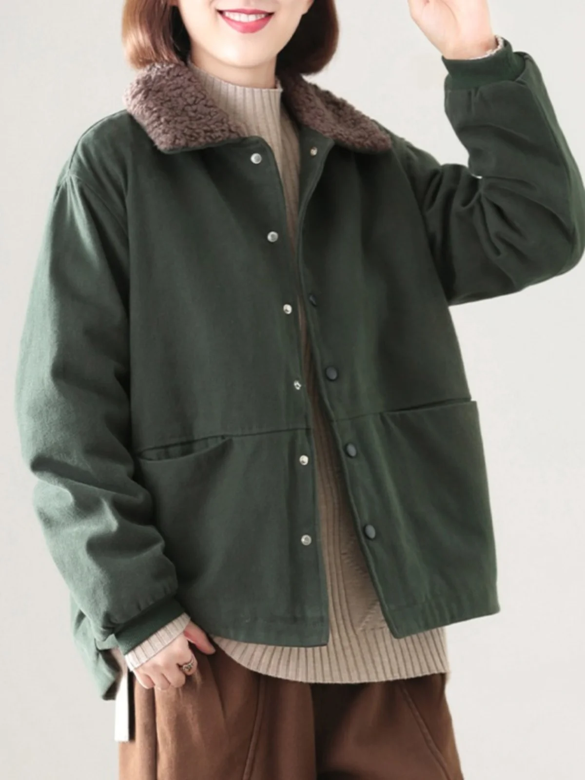 

Утепленная куртка из овечьей кожи для женщин больших размеров, короткое хлопковое пальто с подкладкой, зимняя верхняя одежда с хлопковым наполнителем