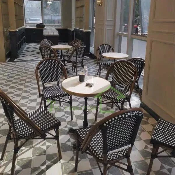 French Designer Din…