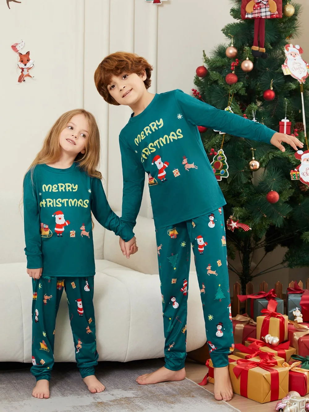 Christmas Family Matching Pajamas Outfits Father Mother And Kids Xmas Sleepwear Suits Tops+Pants 2 PCS Baby Boys Girls Rompers