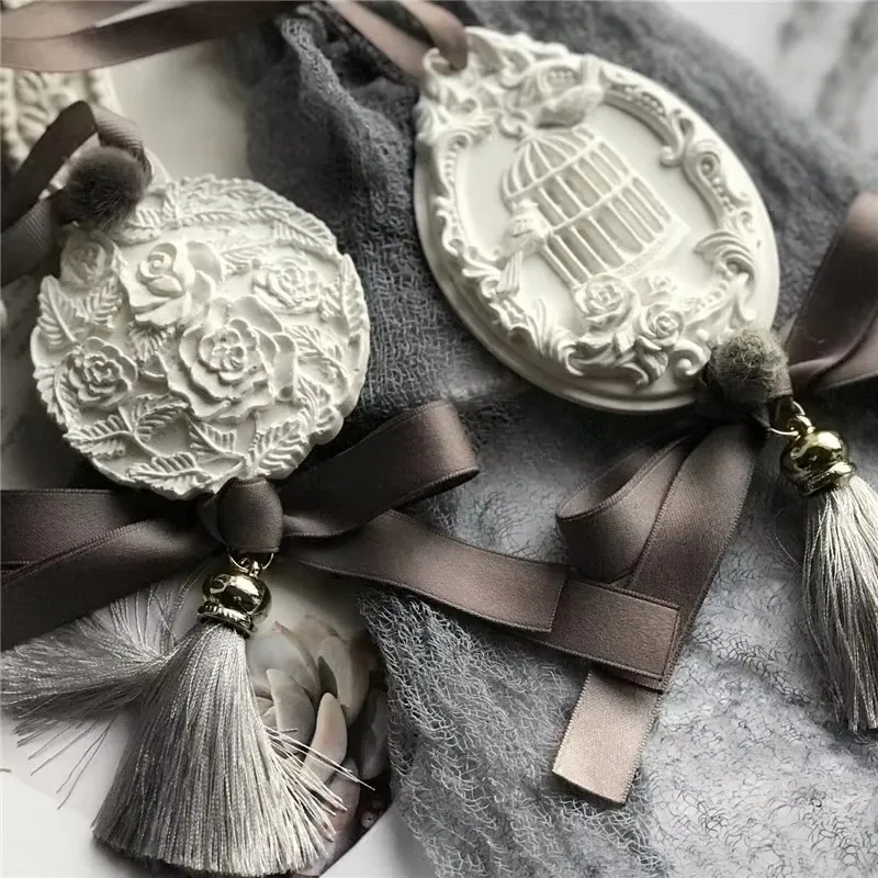 

Car Pendant Hanging Carve Pendant Car Interior Ornaments Decoration Rear View Mirror Accessories For Car Ornament