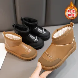 2024 New Fashion Children scarpe Casual per ragazze ragazzi stivali da neve in cotone stivali caldi per bambini stivali invernali da ragazzo in cotone con plateau