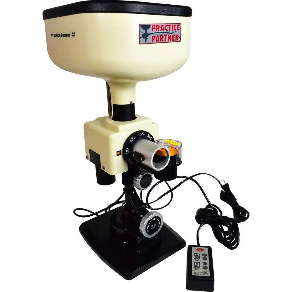 

Устройство для запуска шариков для пинг-понга: тренируйтесь в одиночку с портативным тиром для настольного тенниса