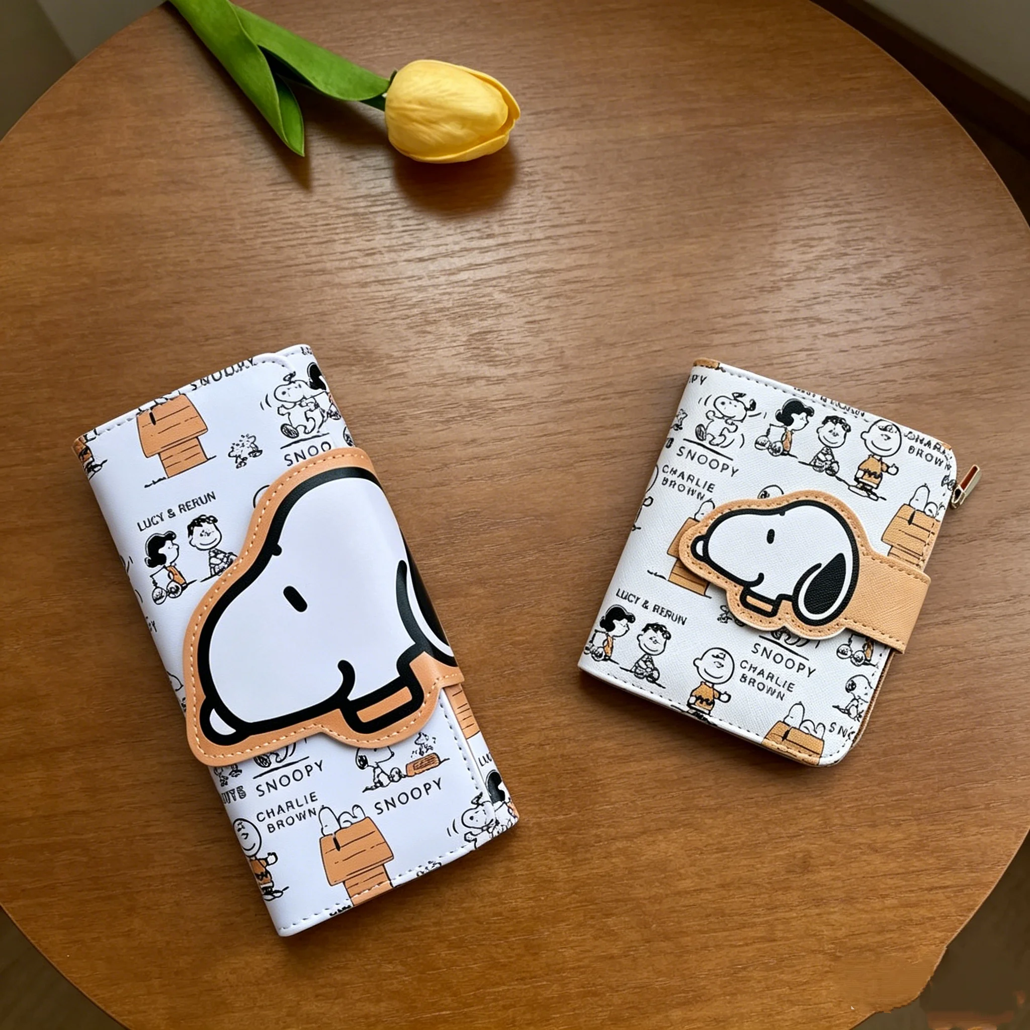 Snoopy Short Wallet Cute Cartoon PU Leather Coin Purse Zipper Card Holder Organizer Casual Daily Money Organizer Students Gift