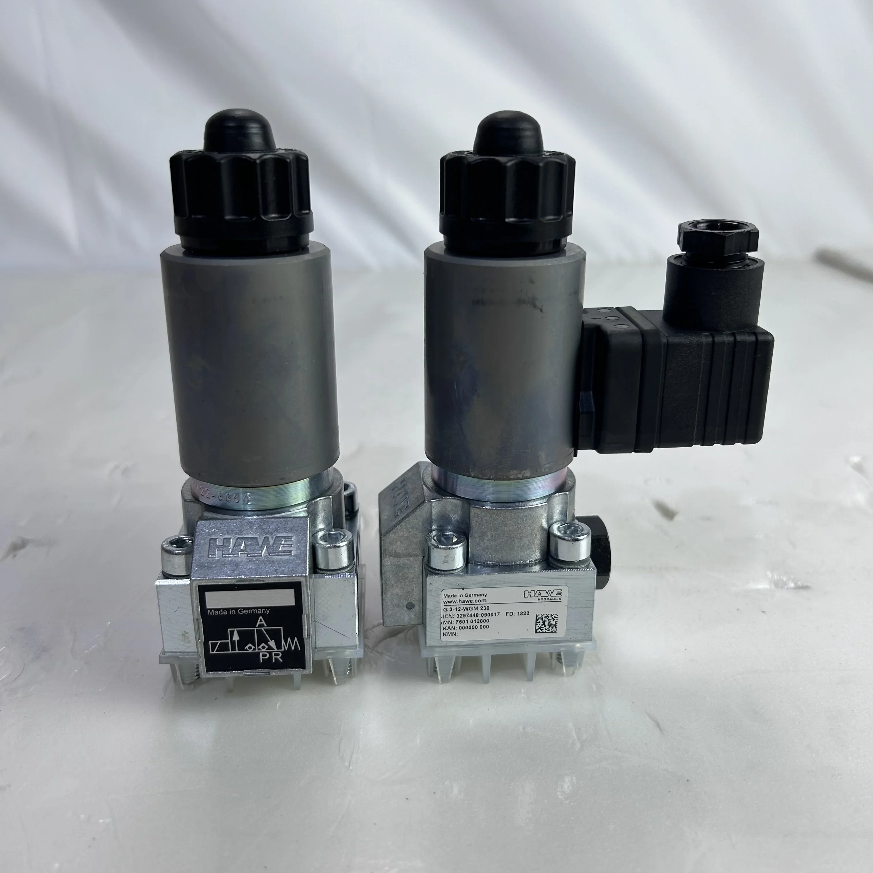 HAWE High-quality hydraulic direction valve G3-12-WGM230