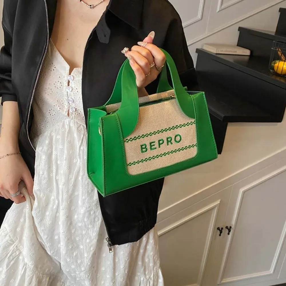 

Большая вместительная сумка из ПУ с принтом в виде букв, водоотталкивающая, контрастных цветов, легкая, в стиле «допамин», на плечо