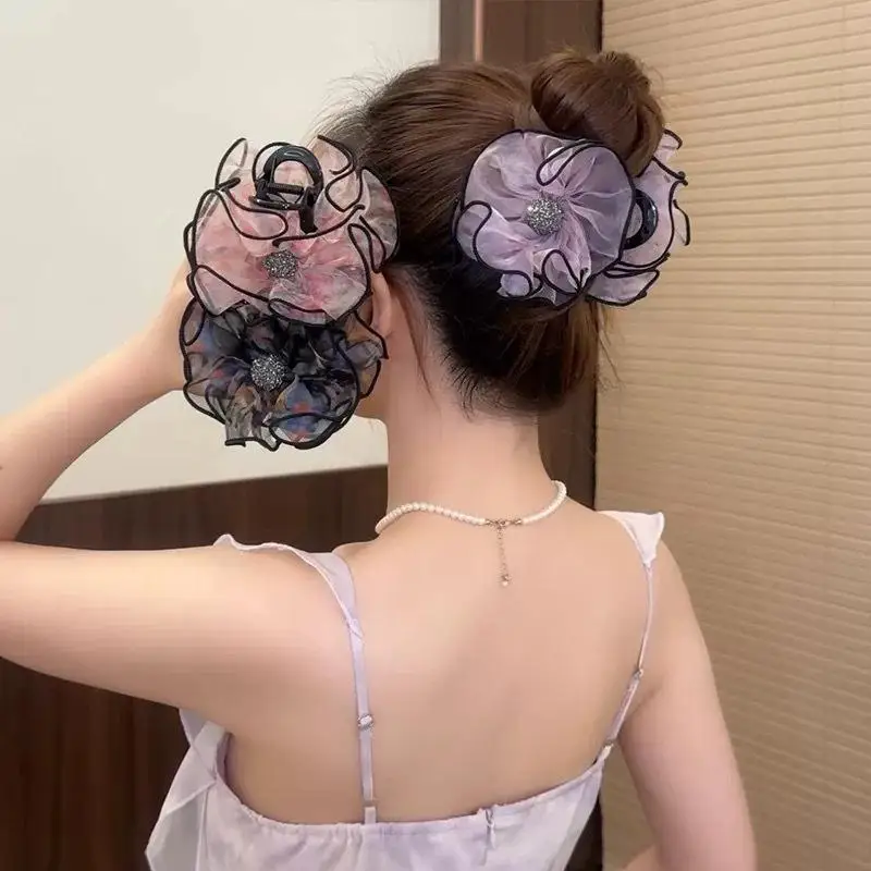 مشبك مخلب شبكي متطور على شكل زهرة؛ هدية إكسسوار للشعر بحامل ذيل حصان للنساء اللامعة.
